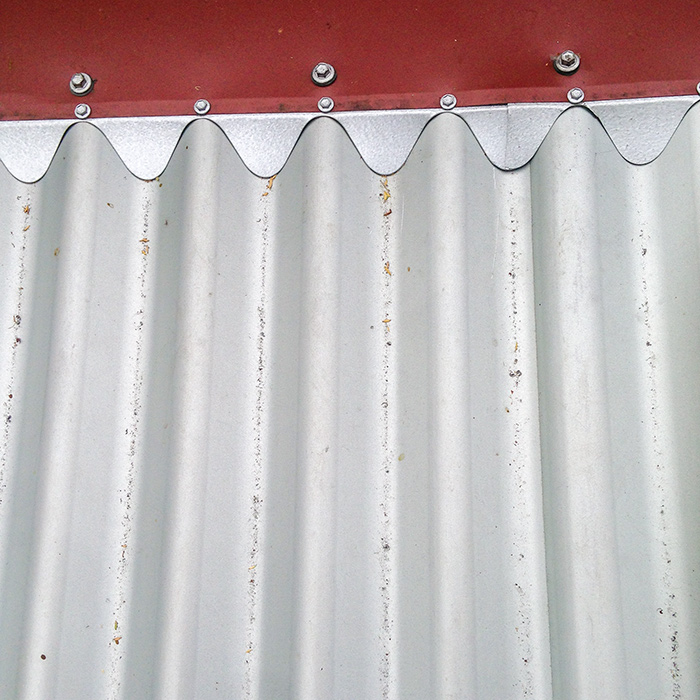  flashing blocks debris 